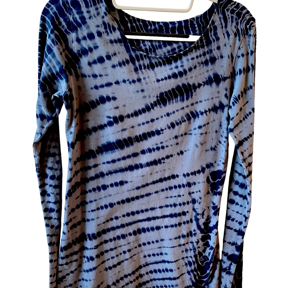 Long sleeve top